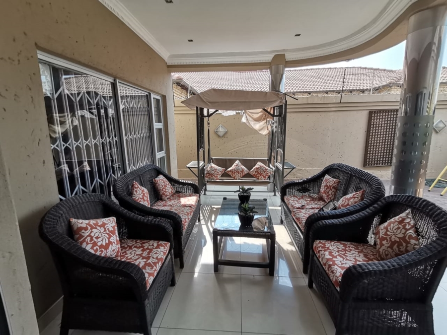 4 Bedroom Property for Sale in Zinniaville North West